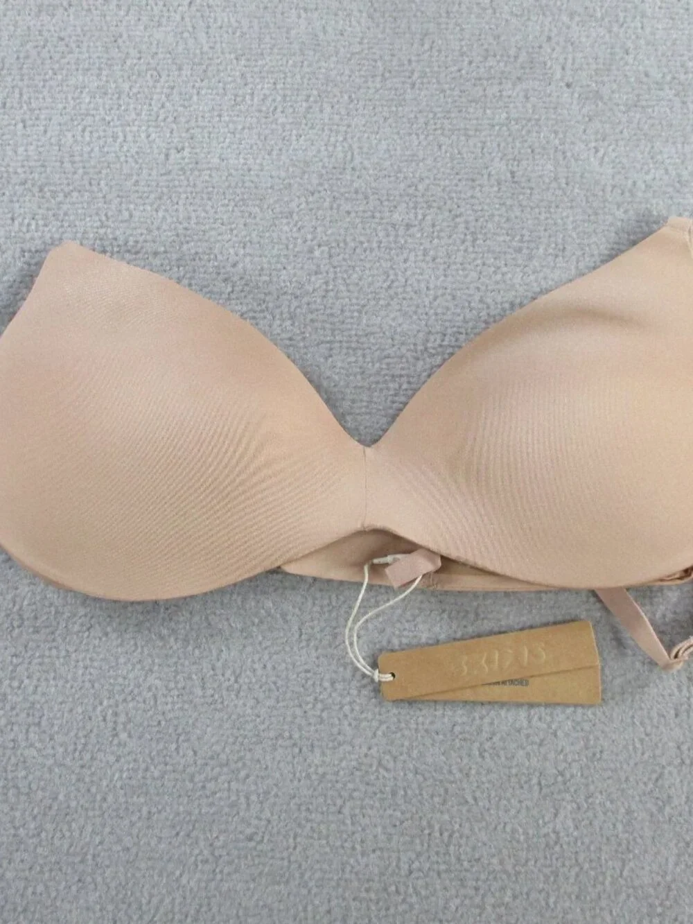 SKIMS Wireless Form Push Up Plunge Bra Womens 36B Clay Soft Foam Padded NEW - Picture 2 of 6